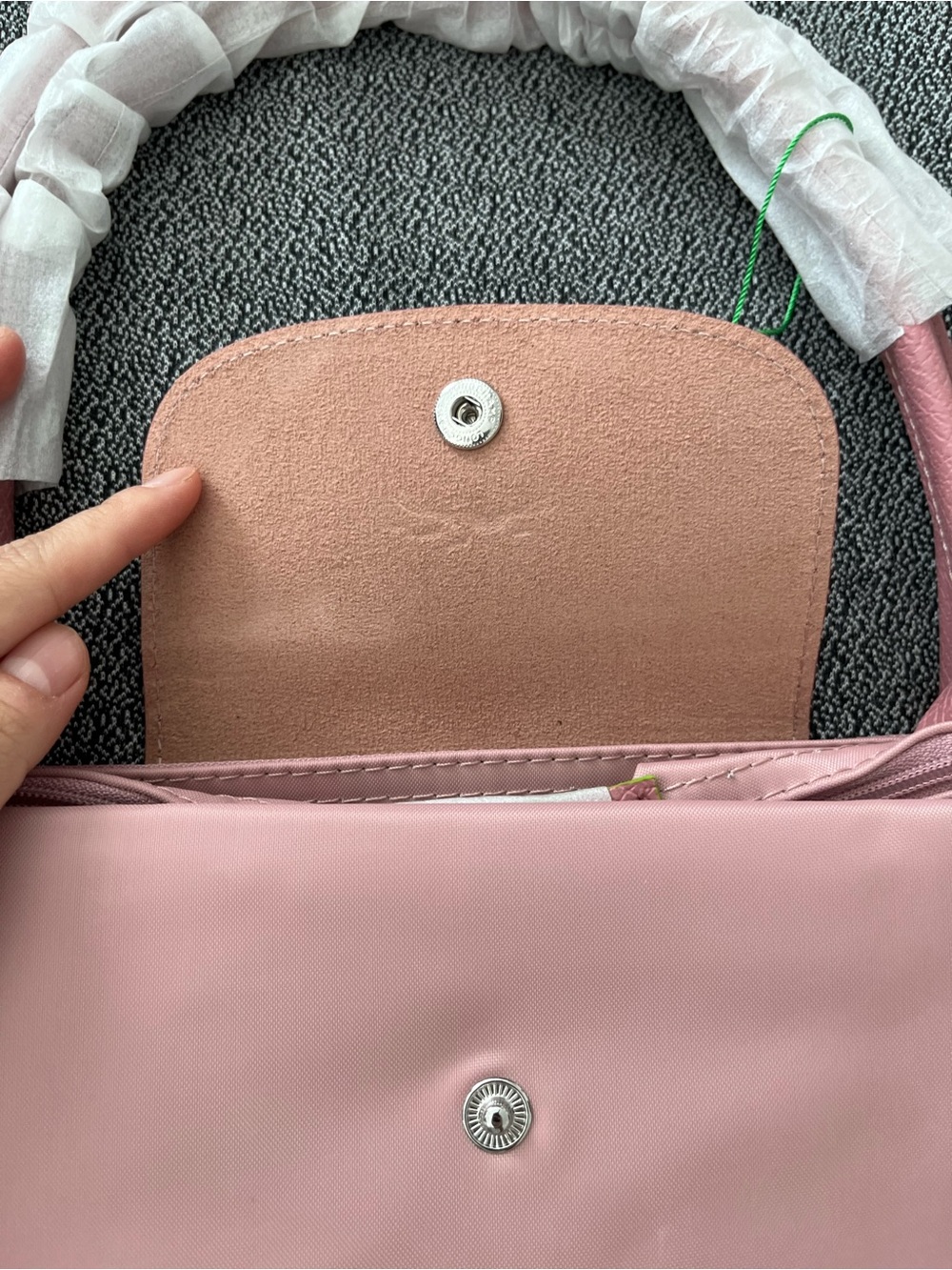 Longchamp Pink Foldable Tote with Top Flap large - Picture 5 of 8